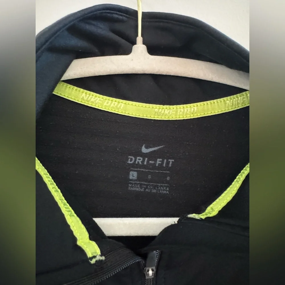 Nike Pro Dri-Fit Half Zip Pullover Women Lg Black Running Activewear Performance - Picture 5 of 10